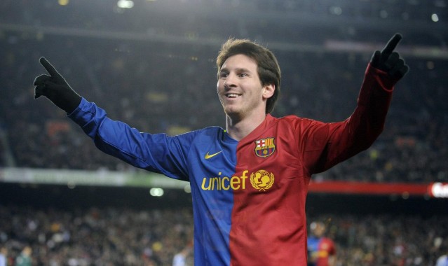 排列5开奖号码_武磊独造六球闪耀中超，射手榜领跑助海港强势领跑积分榜